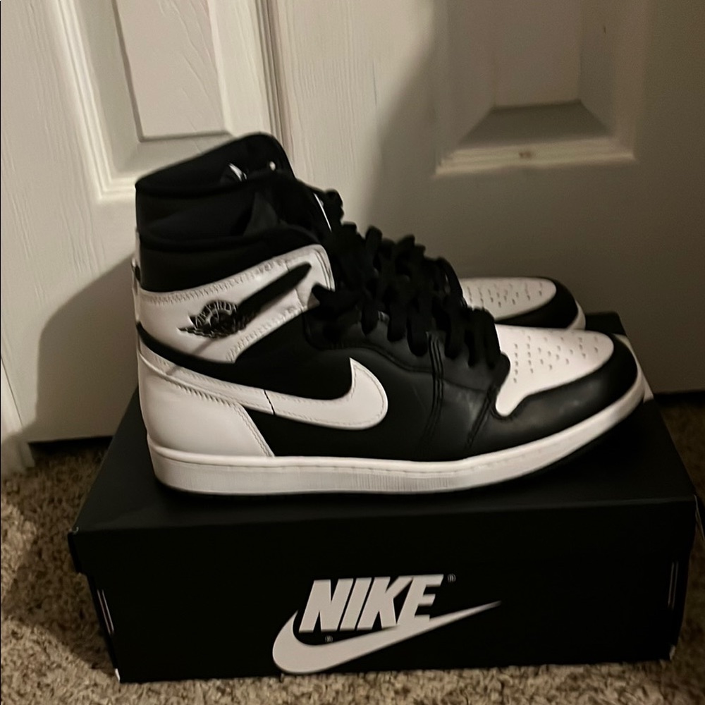 Brand new Black and white Nike Jordan 1 highs